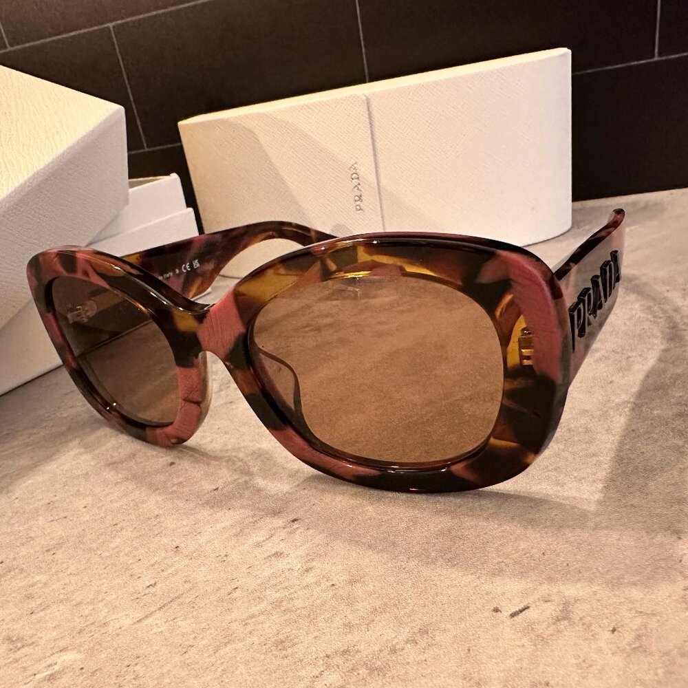 Prada Oversized Tortoiseshell Logo Sunglasses | Brown Gradient | New w/ Box
